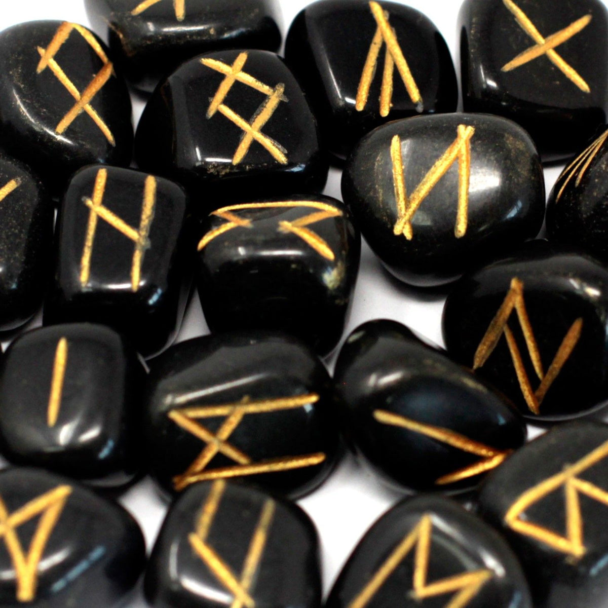 Jeu de Runes en Pierres Naturelles — Agate Noire