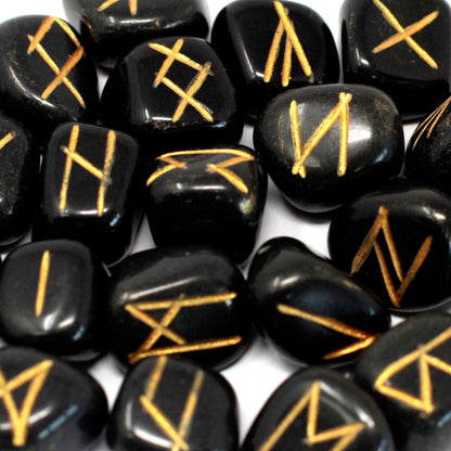 Jeu de Runes en Pierres Naturelles — Agate Noire